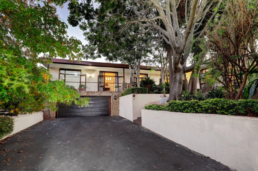 4 Bedroom Property for Sale in Welgemoed Western Cape
